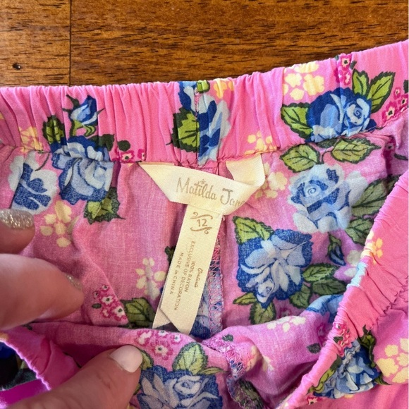 Matilda Jane pink blue floral ruffle shorts size 12 - Picture 2 of 3